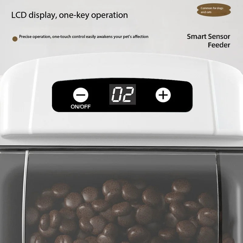 Distributeur automatique avec capteur de présence