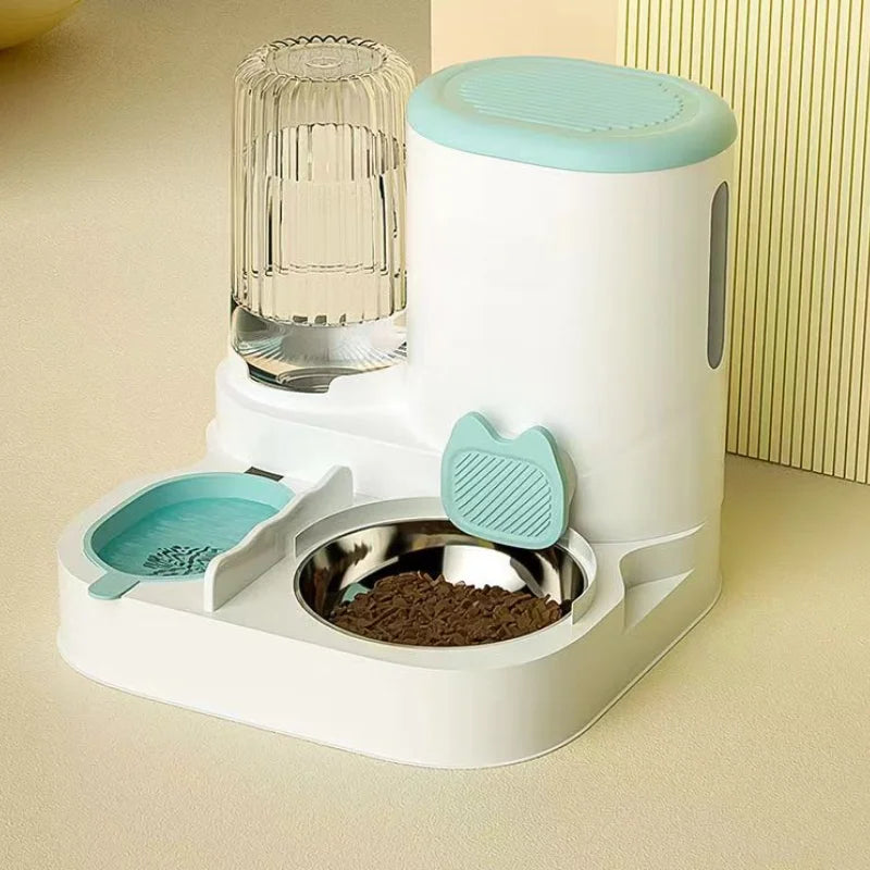 Distributeur automatique et abreuvoir pour chat